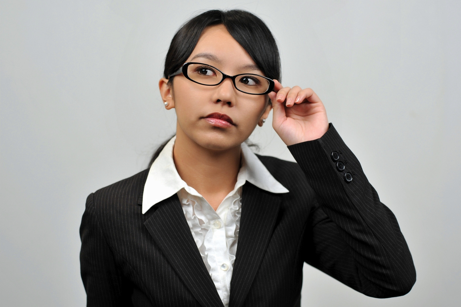 派遣会社の面接に行く時の服装は？
